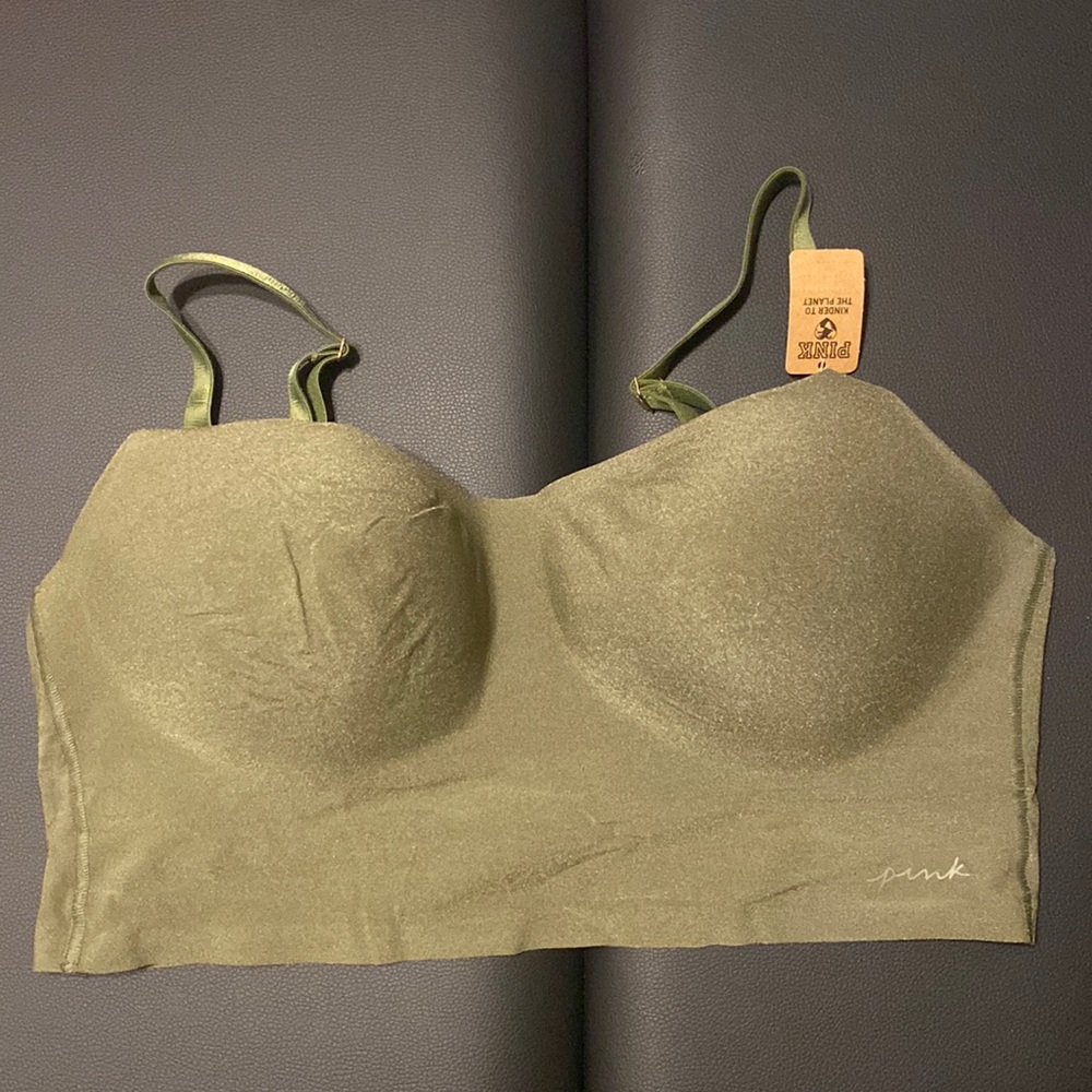 Lounging scoop bra